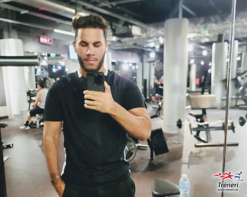 Lukáš Tancoš Lukáš Tancoš